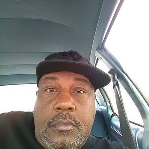 Meet your Posher, Larry